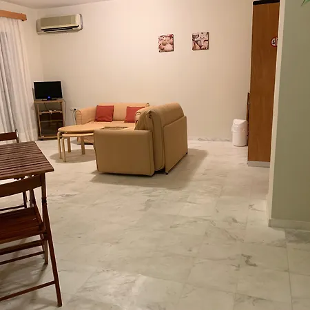 Apartman Sea Breeze Kalamaki