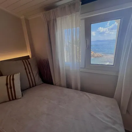 Sea Breeze Kalamaki