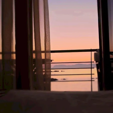 Sea Breeze *